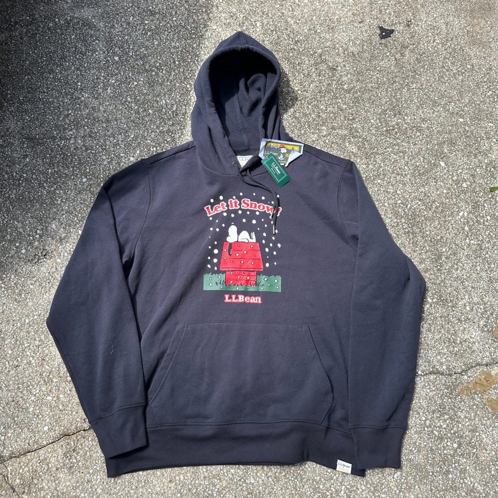 NWT LL Bean Peanuts Snoopy Let It Snow Hoodie Navy Blue Graphic Sweatshirt